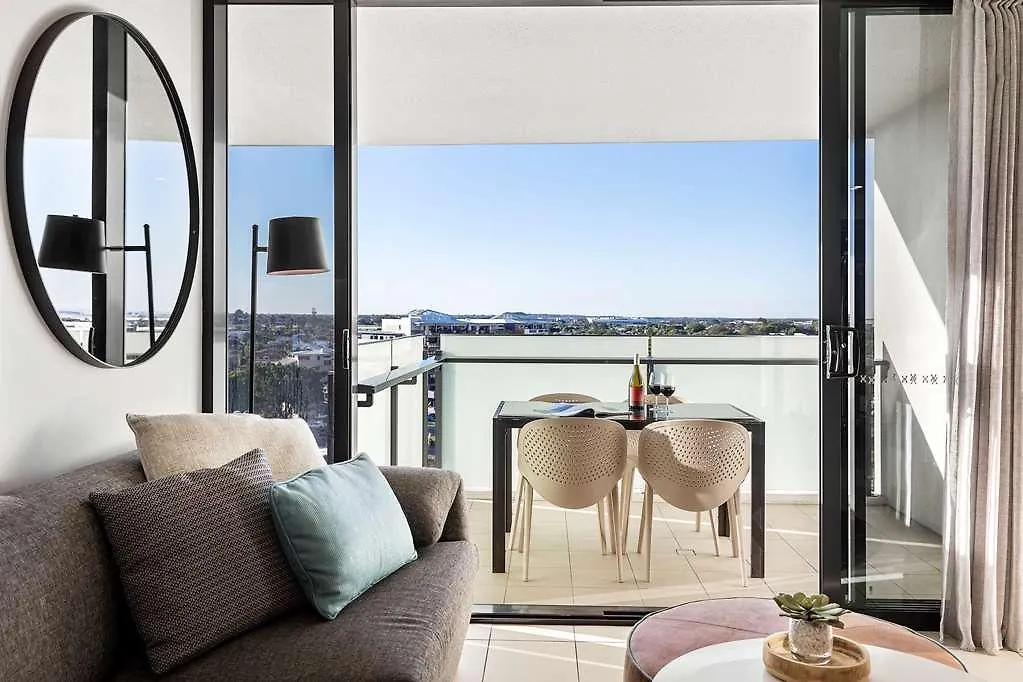 Alcyone Hotel Residences Brisbane 4*,  Austrálie